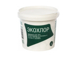 Белое ведро с зелёной этикеткой дезинфицирующих таблеток Экохлор